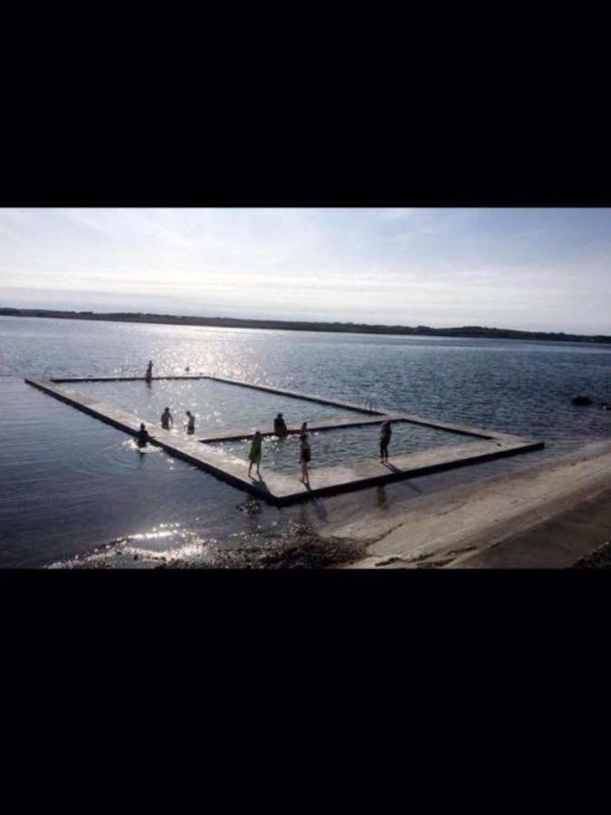 Harbour View Apartment Belmullet Exterior foto